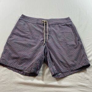 Faherty Men's Swim Shorts - Blue and Pink Zip Pockets Surf Turf Shorts